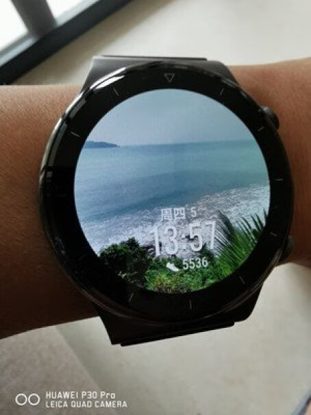 智能手表华为WATCH GT2 Pro黑来看下质量评测怎么样吧！评测下来告诉你坑不坑？