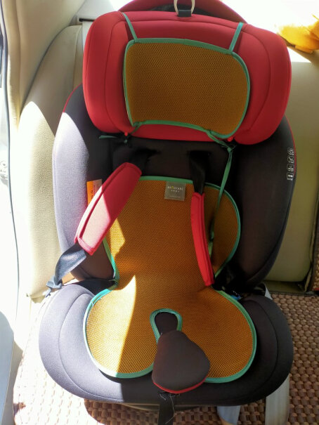 安默凯尔宝宝汽车儿童安全座椅isofix硬接口两个月的宝宝可以用吗？