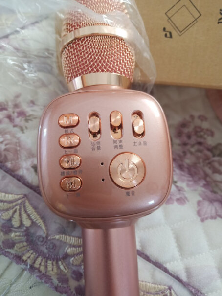 金正MU-S1无线麦克风话筒请问如何调音频？