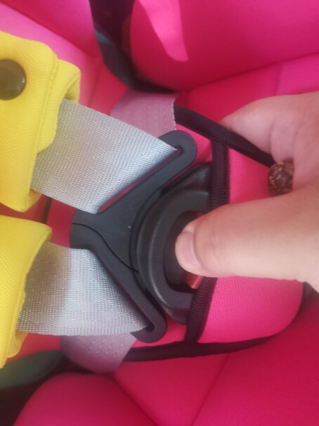 安全座椅感恩儿童汽车安全座椅9个月-12岁宝宝座椅图文爆料分析,评测质量好吗？