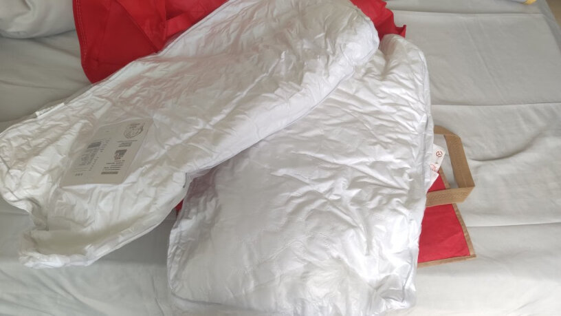 纤维枕恒源祥枕芯星级羽丝绒安睡枕头性能评测,使用感受大揭秘！