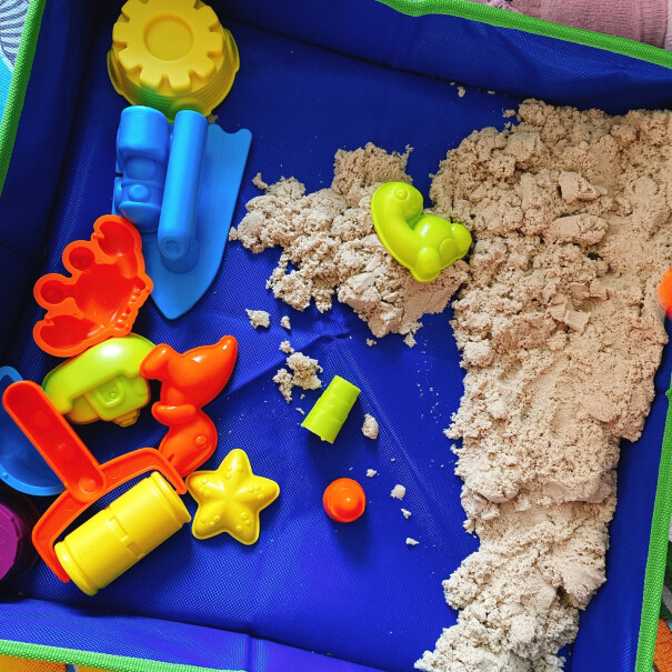 美乐童年玩具美乐伦堡套装魔力星空无毒沙子沙子每次玩完用收起来吗？