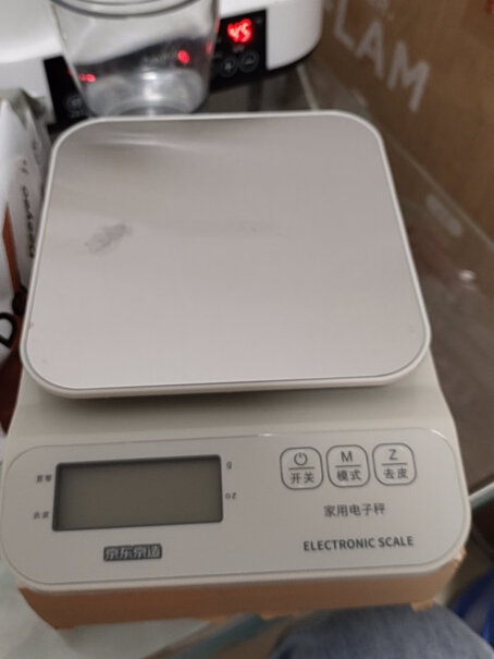 京东京造厨房电子秤克秤3kg迷你家用东京食物秤盘尺寸多少这，能秤带水的商品吗？