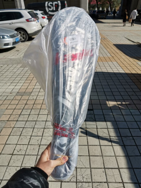 川崎KAWASAKI羽毛球拍全碳素单拍有球袋吗？