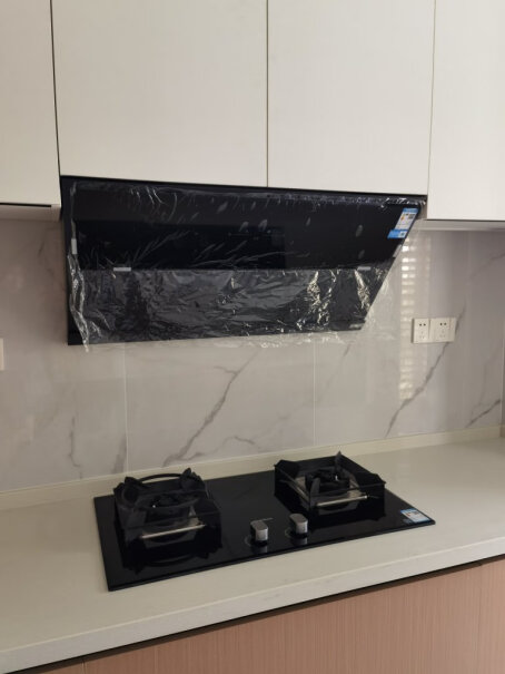 烤箱一体机蒸箱嵌入式三合一家用多功能老板能放在灶具下吗？