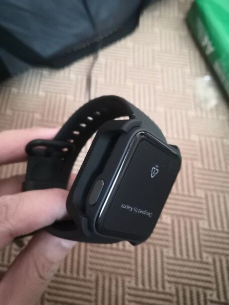 小米Redmi手表NFC版这个可以充电吗？