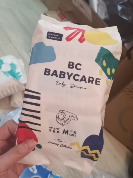 babycare艺术大师薄柔新升级纸尿裤艺术大师味道大吗？