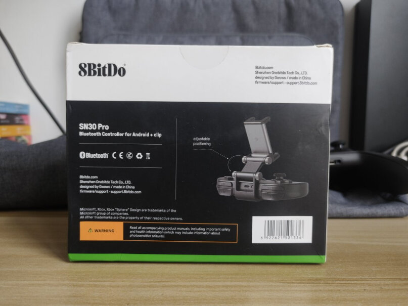 八位堂8BitDo这版是像其他版的sn30pro直连笔记本蓝牙和switch蓝牙的吗？还是必须要接收器才能连？