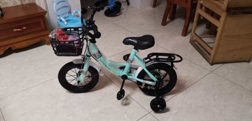 自行车卡琦熊儿童自行车带辅助轮哪个值得买！来看看买家说法？