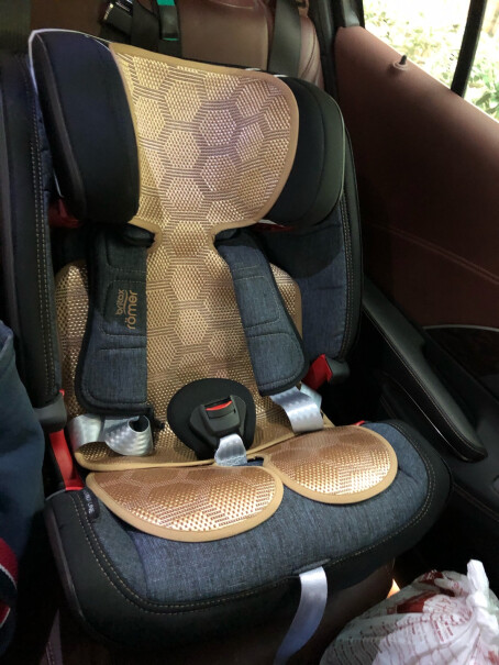 安全座椅宝得适宝宝汽车儿童安全座椅isofix接口百变骑士IV这就是评测结果！评测数据如何？