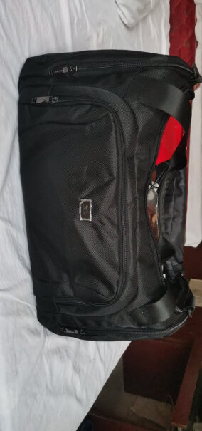 旅行包七匹狼旅行包男女行李包旅游包旅行袋多功能大容量手提健身包要注意哪些质量细节！评价质量实话实说？