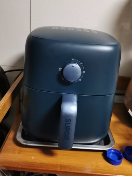 家用多功能4.2L大容量烤箱薯条机4.2蓝色那款怎么往回转啊，是不是不能往回转？