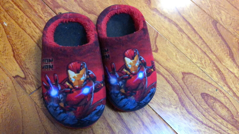 儿童拖鞋DISNEY迪士尼儿童拖鞋使用感受,良心点评配置区别？