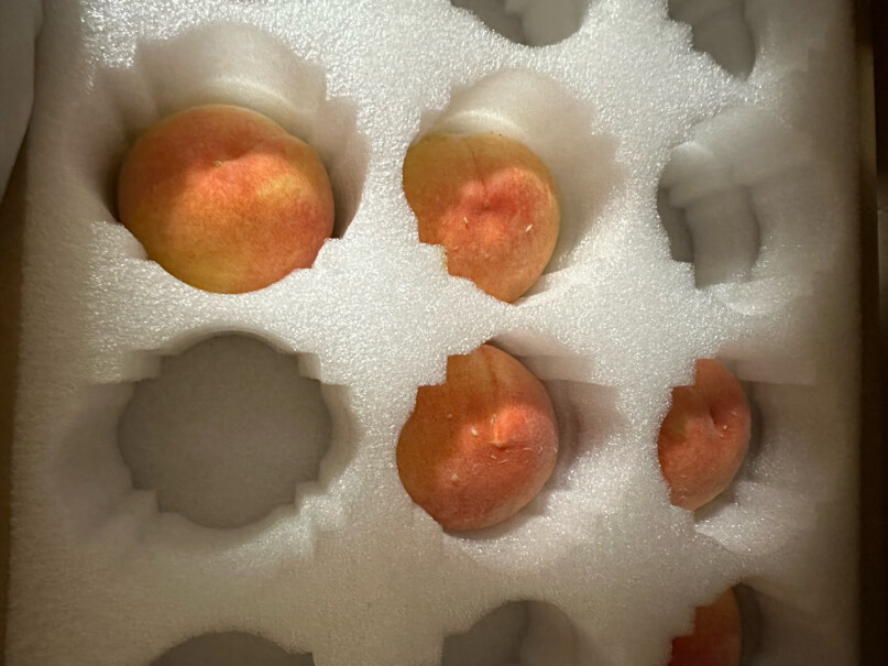 鲜甜可口！阳山水蜜桃4-5两礼盒装，新鲜时令评测揭秘？