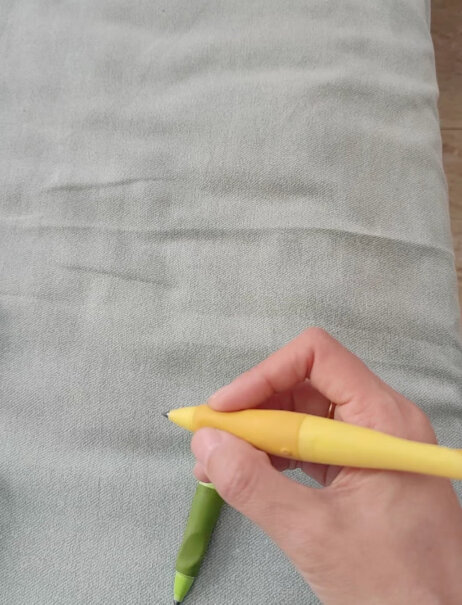 思笔乐自动铅笔3.15mm学写字套装这个用习惯后，用普通铅笔会不习惯吗？