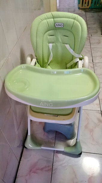 爱音儿童餐椅婴幼儿餐椅沉不沉，好不好清洗，一擦就能干净？