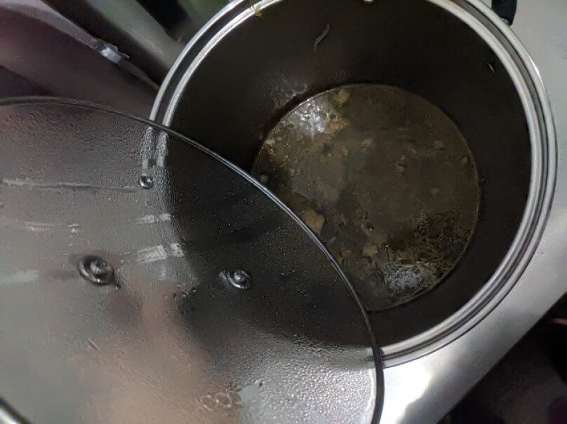 美厨汤锅304不锈钢复底高汤锅24cm这锅除了电磁炉外可以用燃气炉吗？