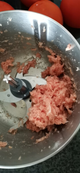 摩飞电器套娃绞肉机家用不锈钢碎肉碎菜辅食机MR9401可以榨果汁吗？