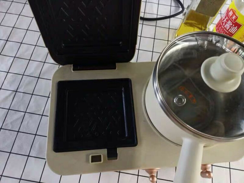 小熊电饼铛早餐机多士炉烤盘有几个？