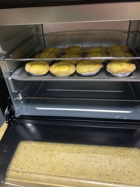 苏泊尔家用多功能电烤箱35升大容量烤箱温度怎么样，在烤面包，红薯时间多长？