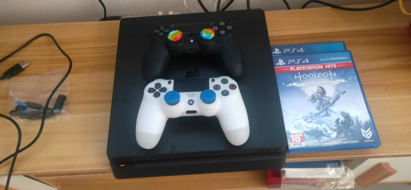 游戏机索尼PS4国行主机PS4SLIM家用娱乐游戏机自营同款使用两个月反馈！评测值得入手吗？