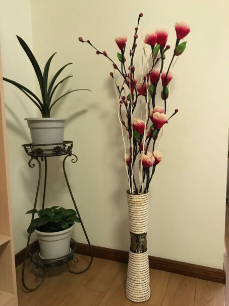 美丽空间客厅落地脉叶干花装饰花艺花瓶是陶瓷的吗？ 货到了，需要验货吗？