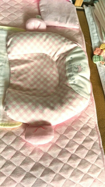良良婴儿枕头0-1岁定型枕请问有用吗？