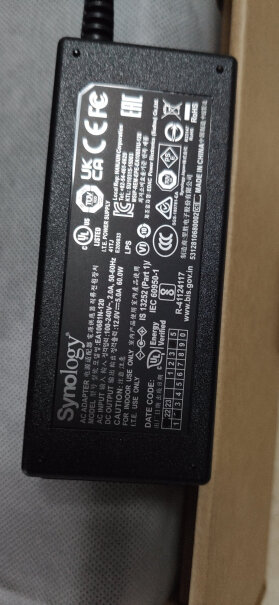 京东云无线宝·群晖DS220+2盘位买4台2代加固态硬盘积分是不是还比不上这个一台？