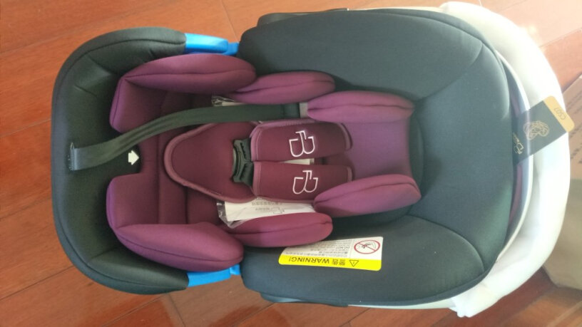 德国FORBABY婴儿推车婴儿车可坐可躺宝宝的睡篮里面实际长宽多少？