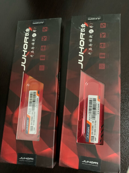 玖合(JUHOR) 16GB DDR4内存条AMD2400G能不能用？