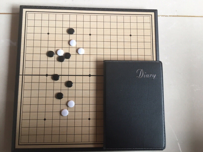 中国象棋赢八中国象棋套装便携式折叠棋盘实木棋子应该怎么样选择,评测哪一款功能更强大？
