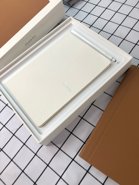 手写板柔宇 RoWrite 2 手写本冰箱评测质量怎么样！适不适合你！看质量怎么样！