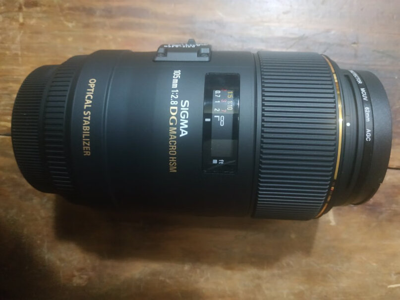 适马70mm F2.8微距镜头拍产品可以用吗？和佳能100mm差距大吗？小白不是很懂。用的6d2