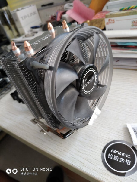 安钛克Antec光棱120RGB电脑主机箱CPU风扇12cm8700K散热可否？
