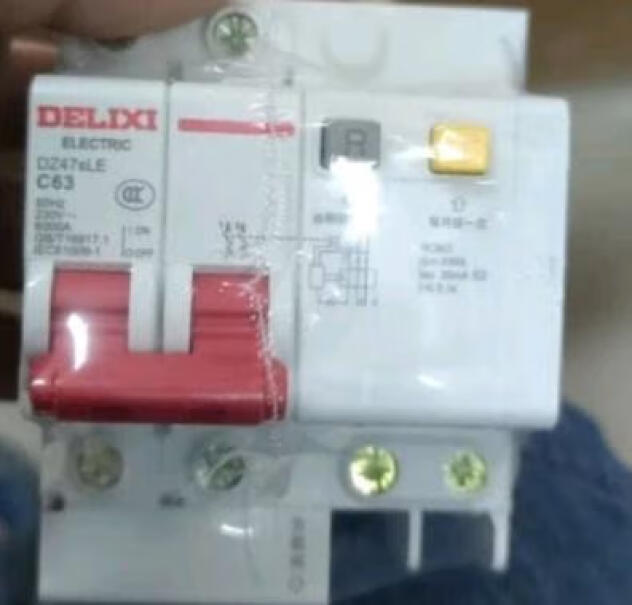 德力西电气（DELIXI ELECTRIC）配电箱-断路器德力西电气断路器空气开关分析应该怎么选择,评测质量好不好？