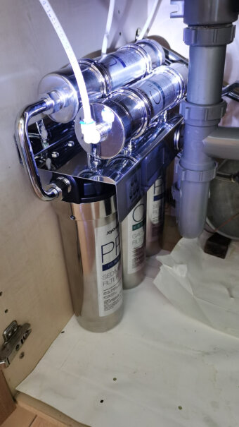 九阳厨房超滤净水器家用直饮不锈钢厨下净水机带水龙头有水垢吗？