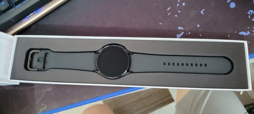 三星Galaxy Watch4 40mm蓝牙款40mm版的续航如何？