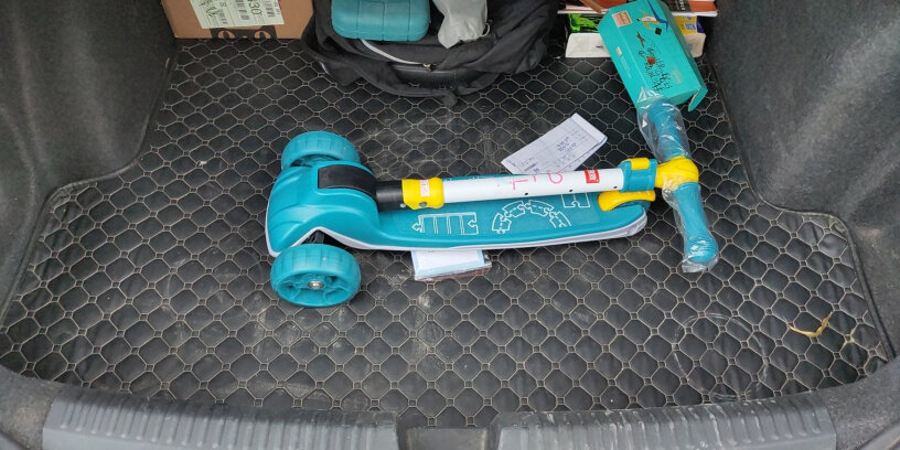 趣致（Quzhi儿童玩具滑板车滑滑车把手可以转向吗？之前买的不能转向，很不安全？
