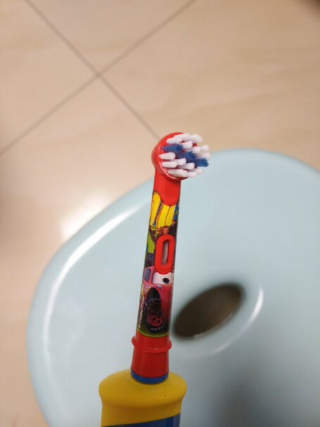 欧乐B儿童电动牙刷头3支装大家买的外包装有磨破吗？