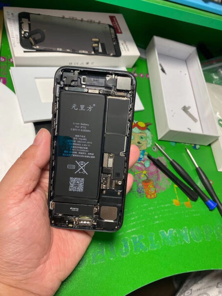手机电池元里方苹果6电池适用iphone66s详细评测报告,功能真的不好吗？
