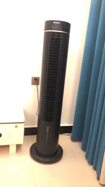 格力家用立式空调扇加湿水冷塔扇客厅卧室这个制冷效果怎么样？噪音大吗？