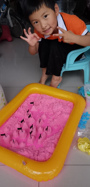 彩泥太空沙玩具套装儿童会不会导致手上皮肤脱色？