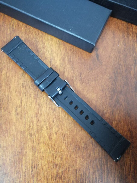 智能手表华为WATCH GT2 表带「黑色」哪款性价比更好,质量真的差吗？