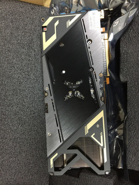 显卡迪兰AMD RX 6600 XT X战将显卡使用感受大揭秘！来看看买家说法？