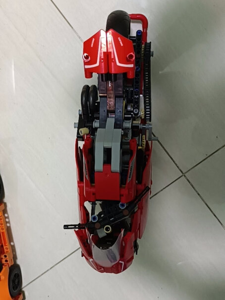 乐高LEGO积木机械系列有没有多余的小零件呀？