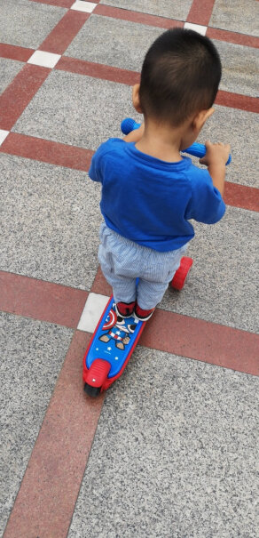 迪士尼儿童滑板车三合一小孩可坐滑滑车请问，质量好吗，值得购买吗？