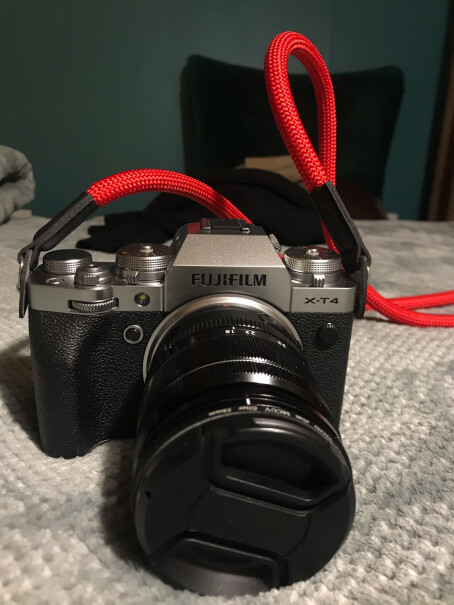 微单相机富士（FUJIFILM）X-T4 微单套机为什么买家这样评价！评测哪款功能更好？