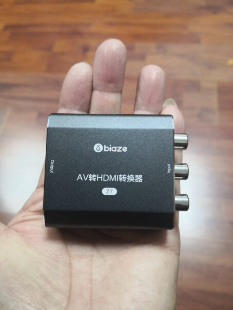 毕亚兹Mini DP转VGA转换器ZH11-PC用了转接头屏幕变暗怎么回事？