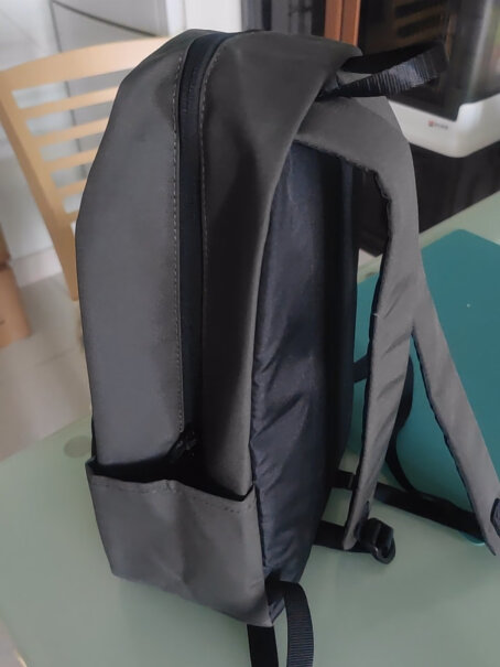 京东京造 轻量小背包10L 2.0要注意哪些质量细节？独家揭秘评测？