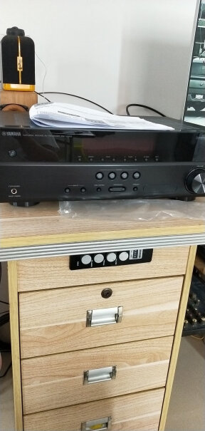 雅马哈RX-V283进口功放能播放dvd或者u盘吗？